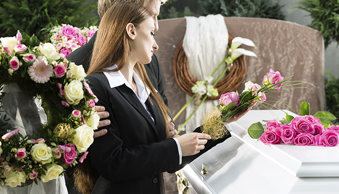 what-does-it-mean-to-dream-about-funeral