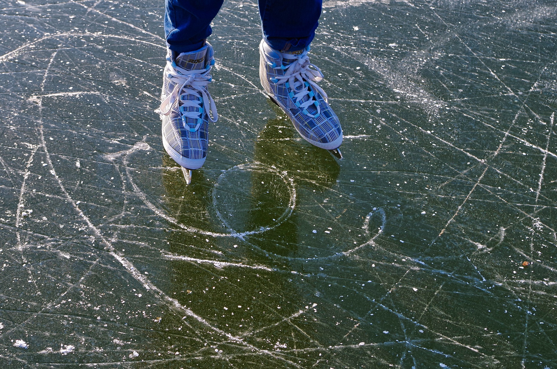 what-does-it-mean-to-dream-about-ice-skating